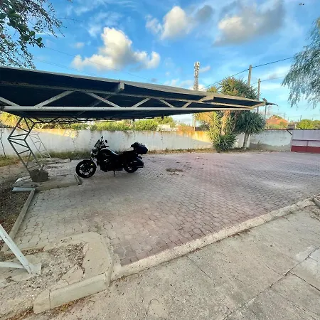 Estudio Adosado Acogedor Con Jardin, Barbacoa Y Parking Privado Alicante