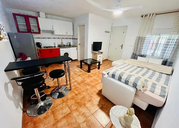 Estudio Adosado Acogedor Con Jardin, Barbacoa Y Parking Privado *